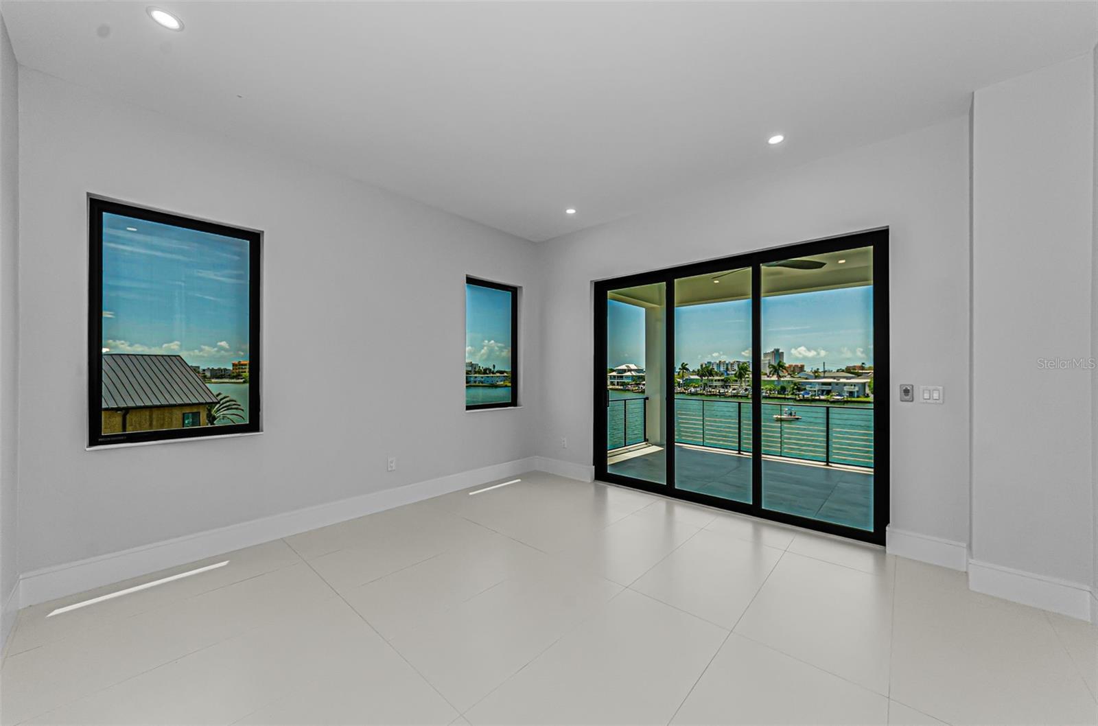 43 DOLPHIN DR — photo 69