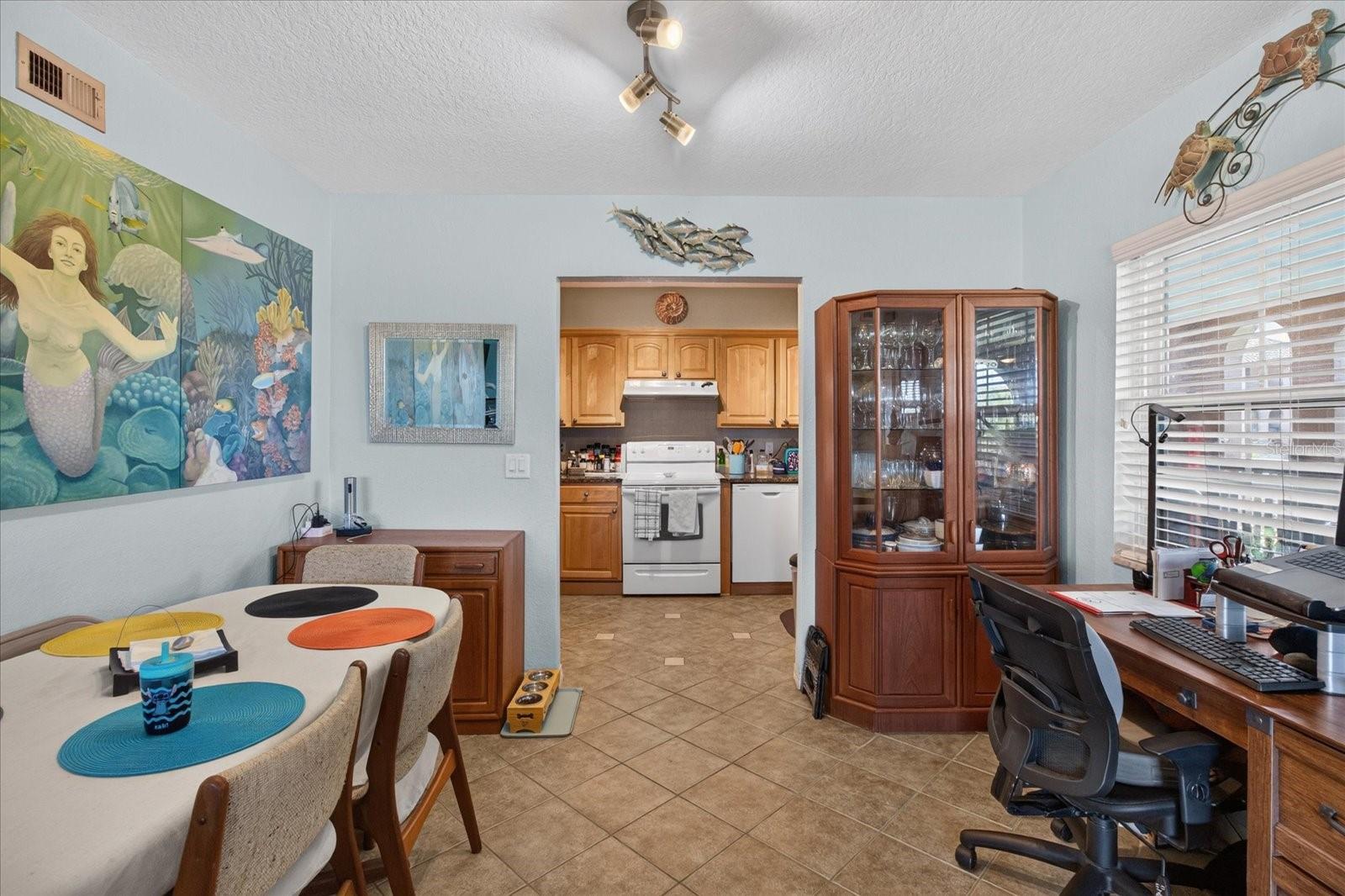 6100 GULFPORT BLVD S #401 — photo 19