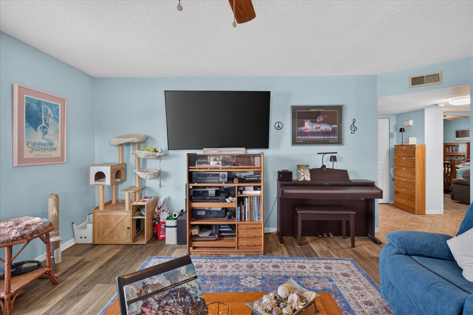 6100 GULFPORT BLVD S #401 — photo 16