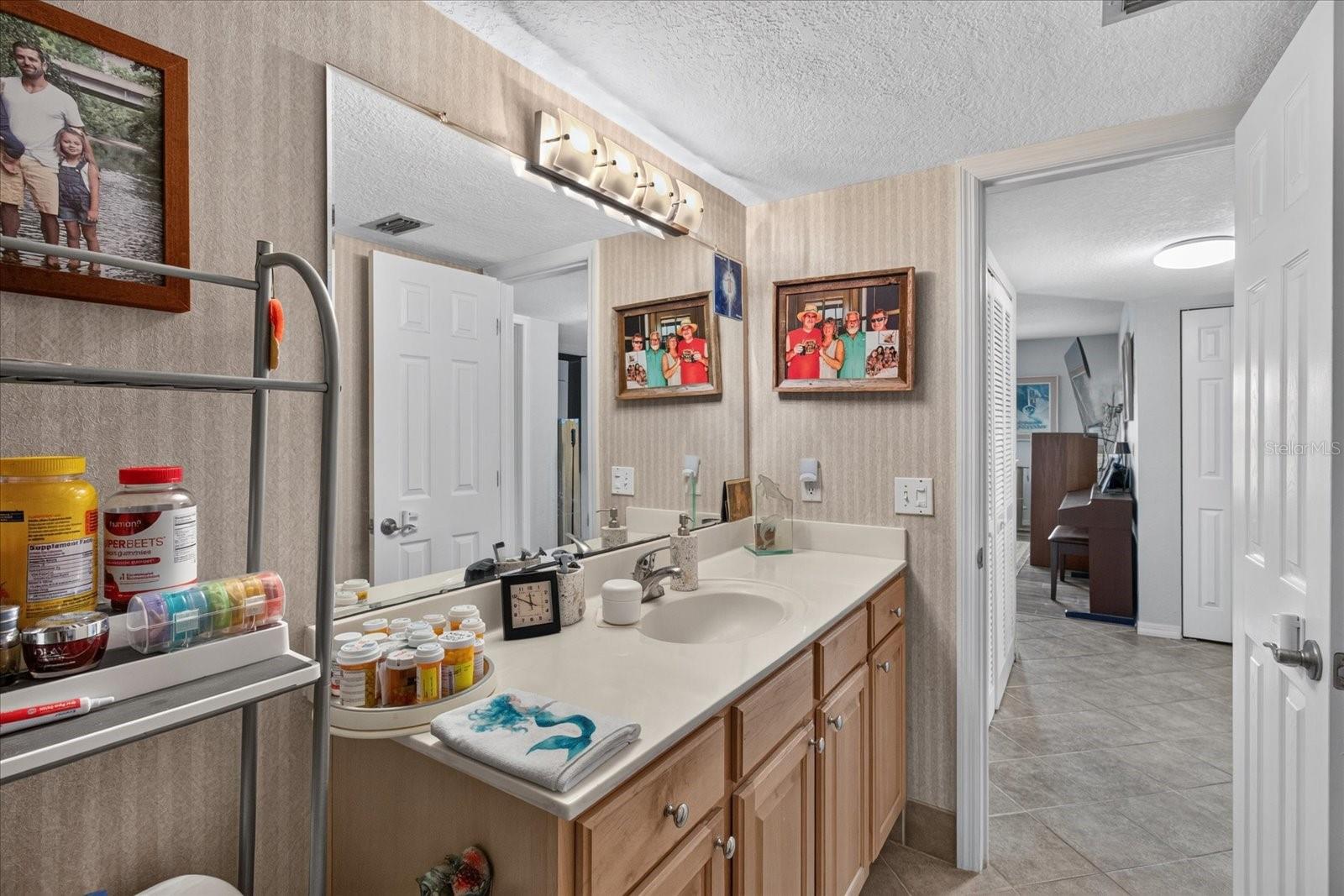 6100 GULFPORT BLVD S #401 — photo 44