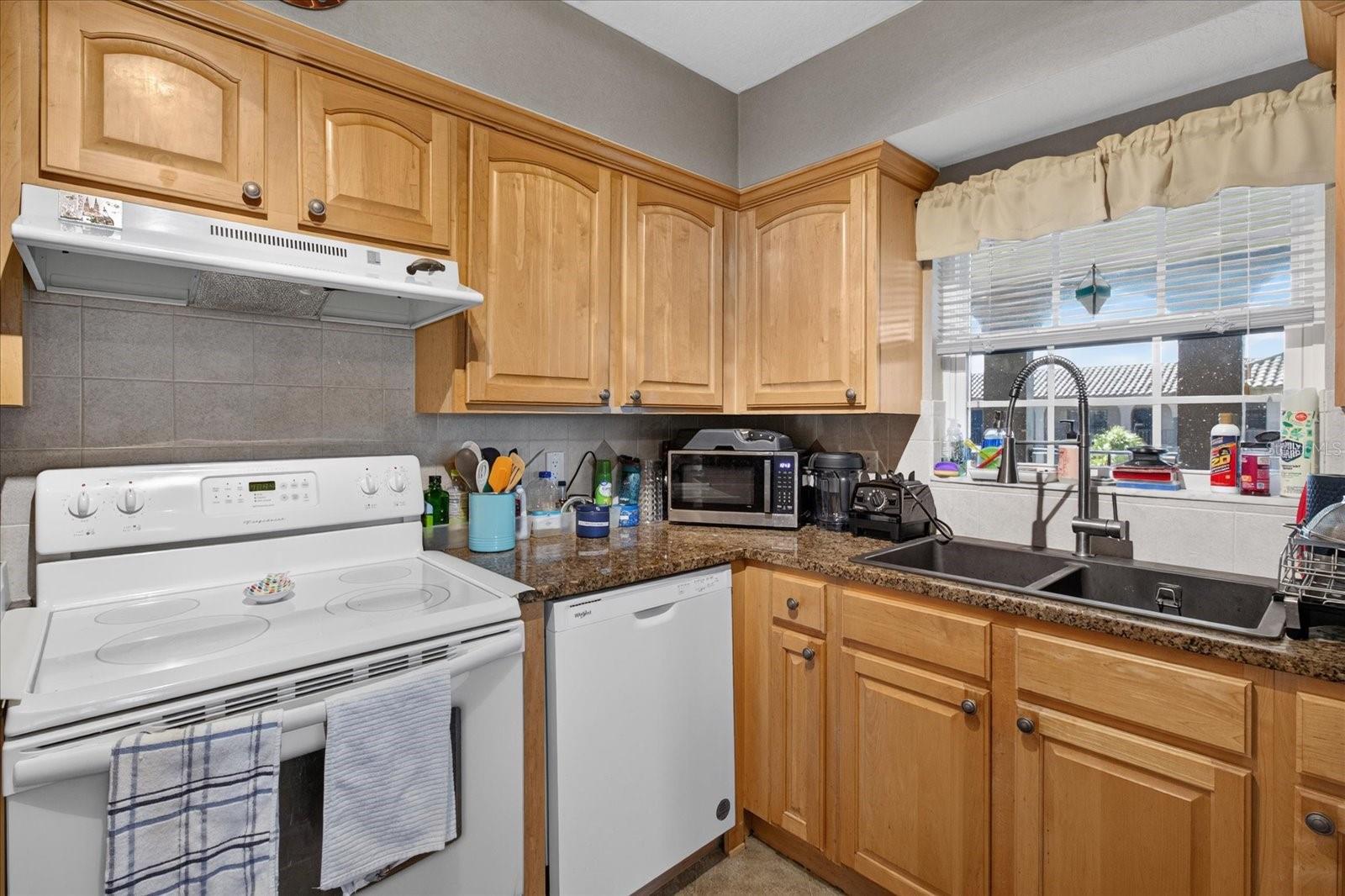 6100 GULFPORT BLVD S #401 — photo 23