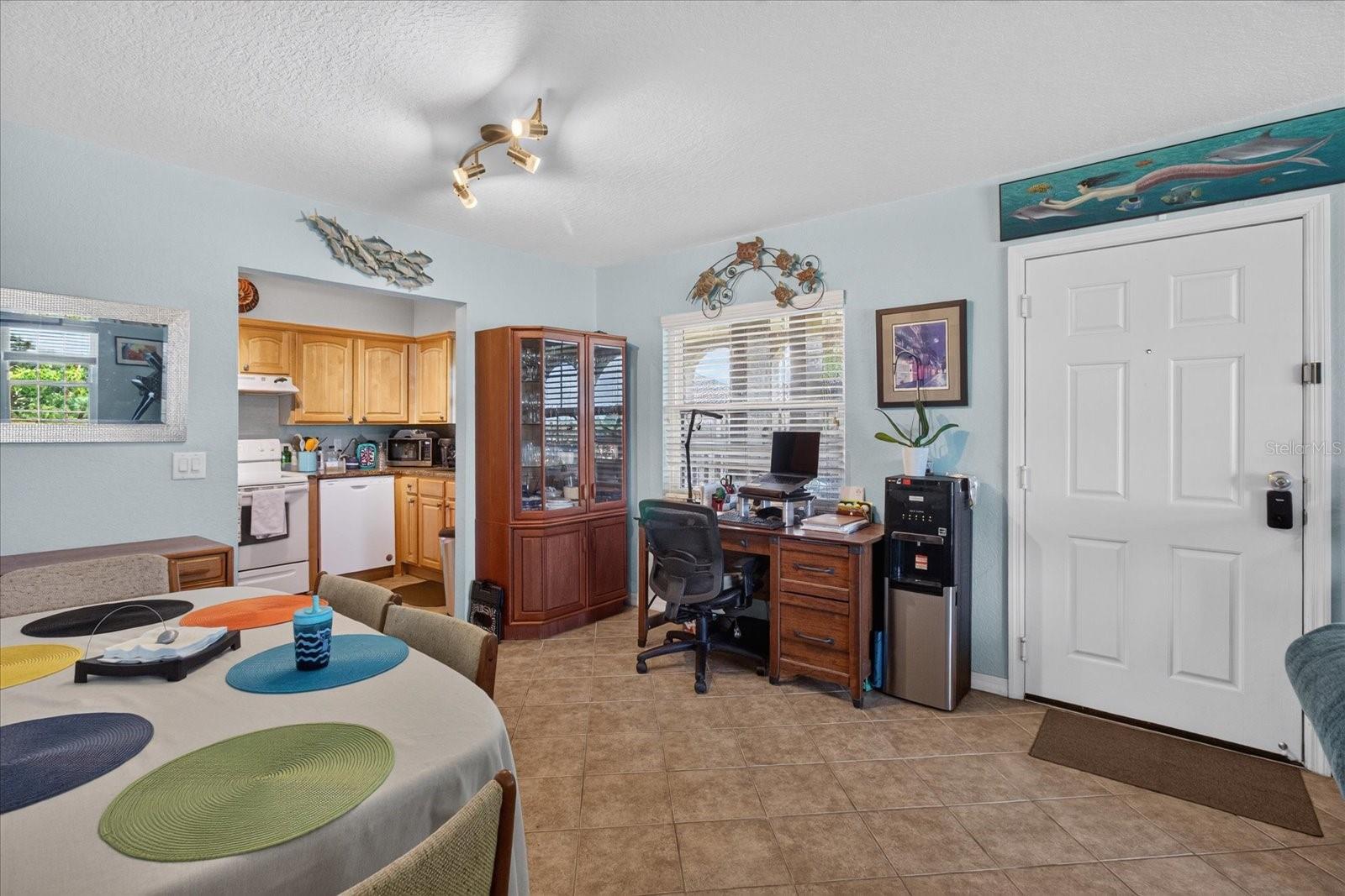 6100 GULFPORT BLVD S #401 — photo 18