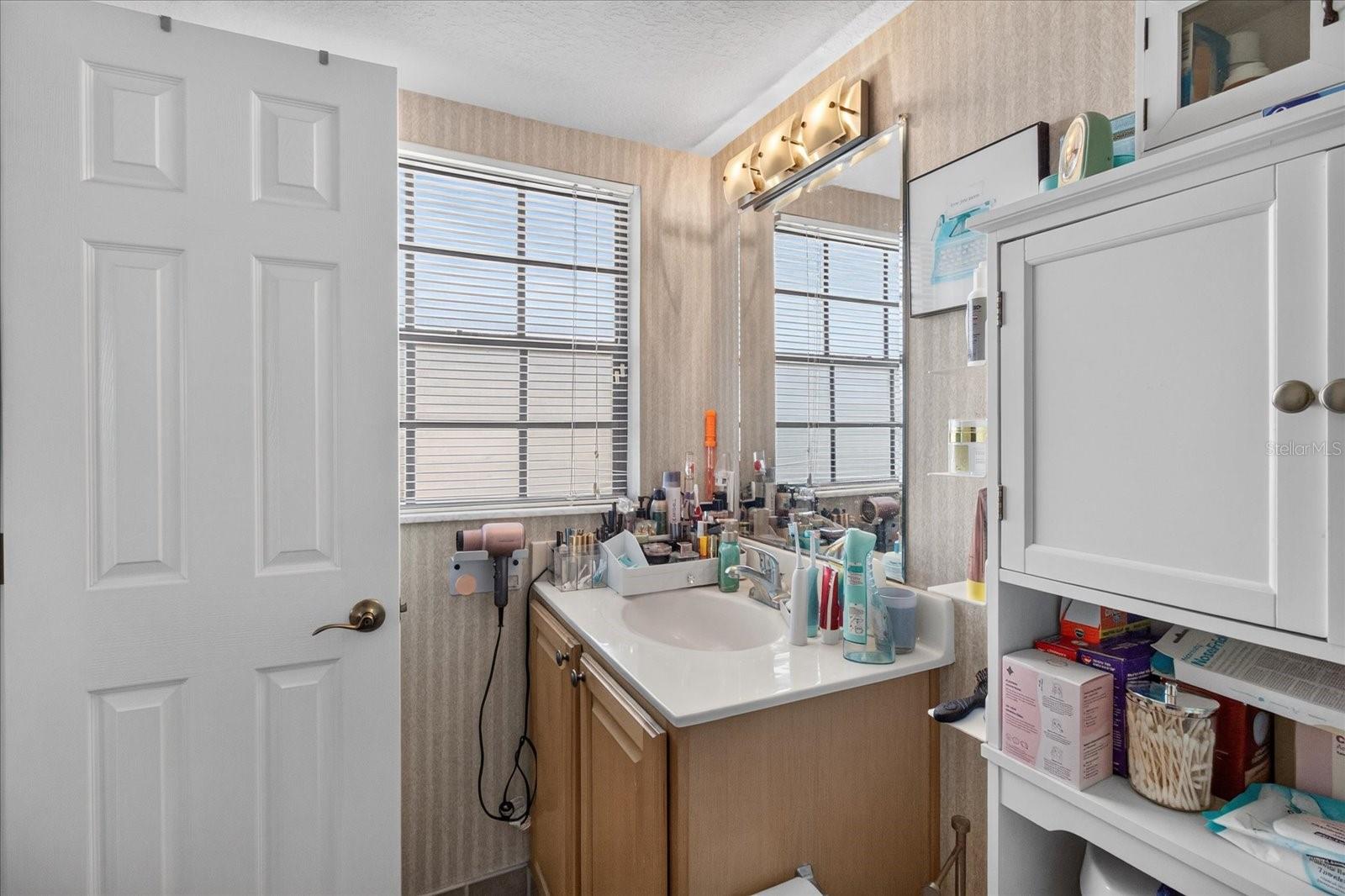 6100 GULFPORT BLVD S #401 — photo 36
