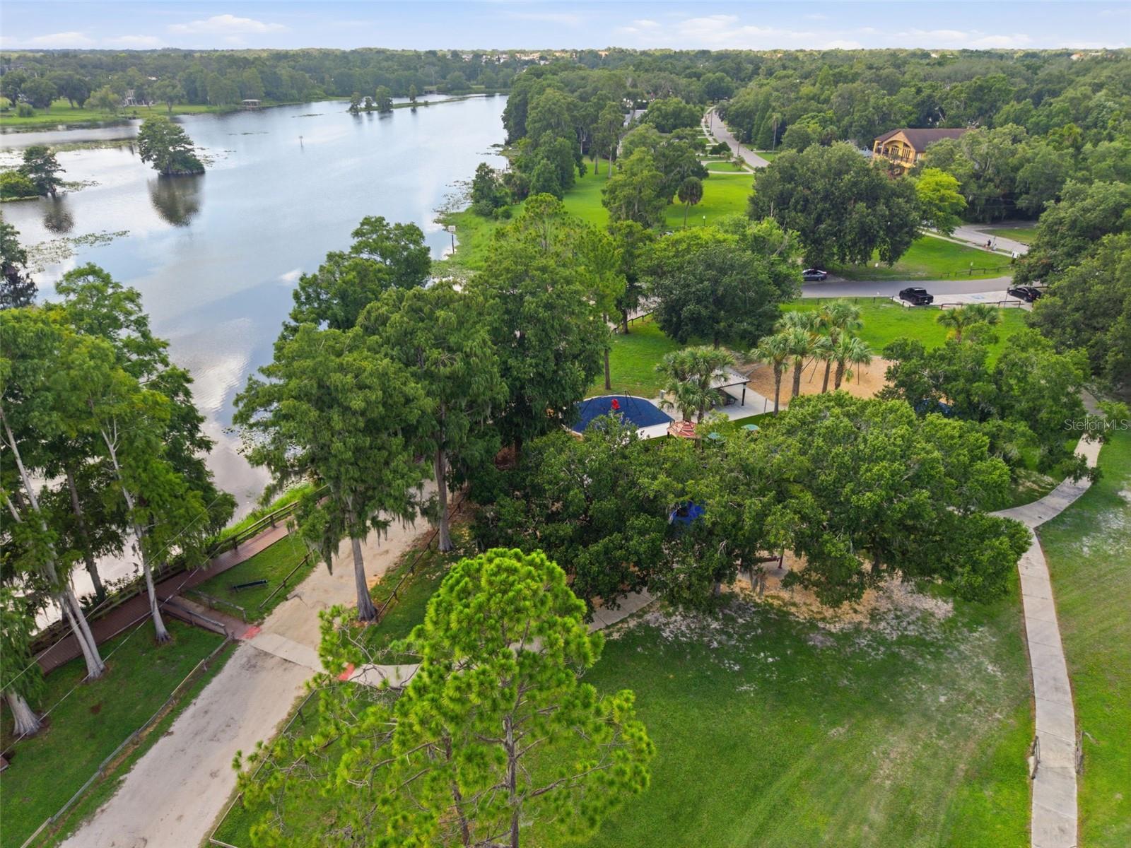 609 W RIVER DR — photo 46