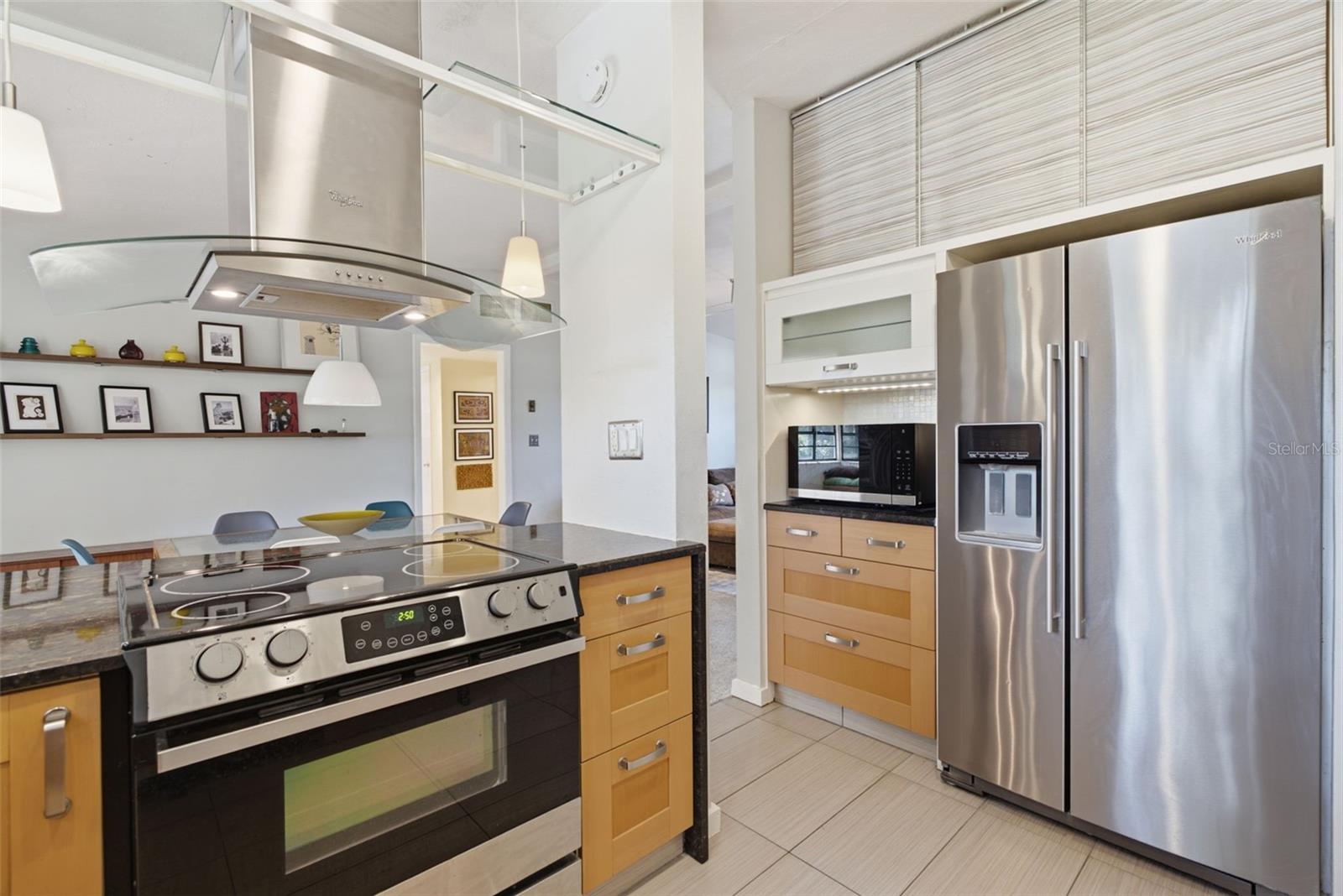609 W RIVER DR — photo 13