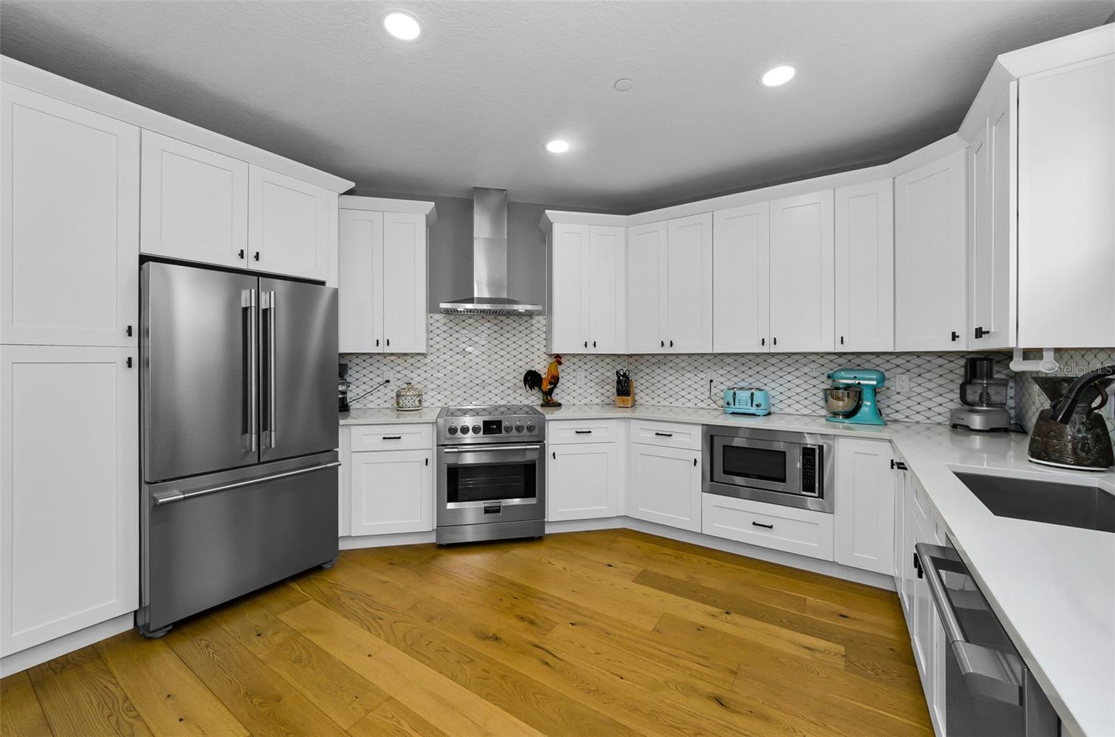 1340 BAYSHORE BLVD #304 — photo 21