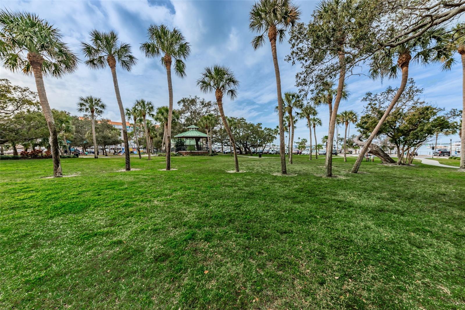 1340 BAYSHORE BLVD #304 — photo 88