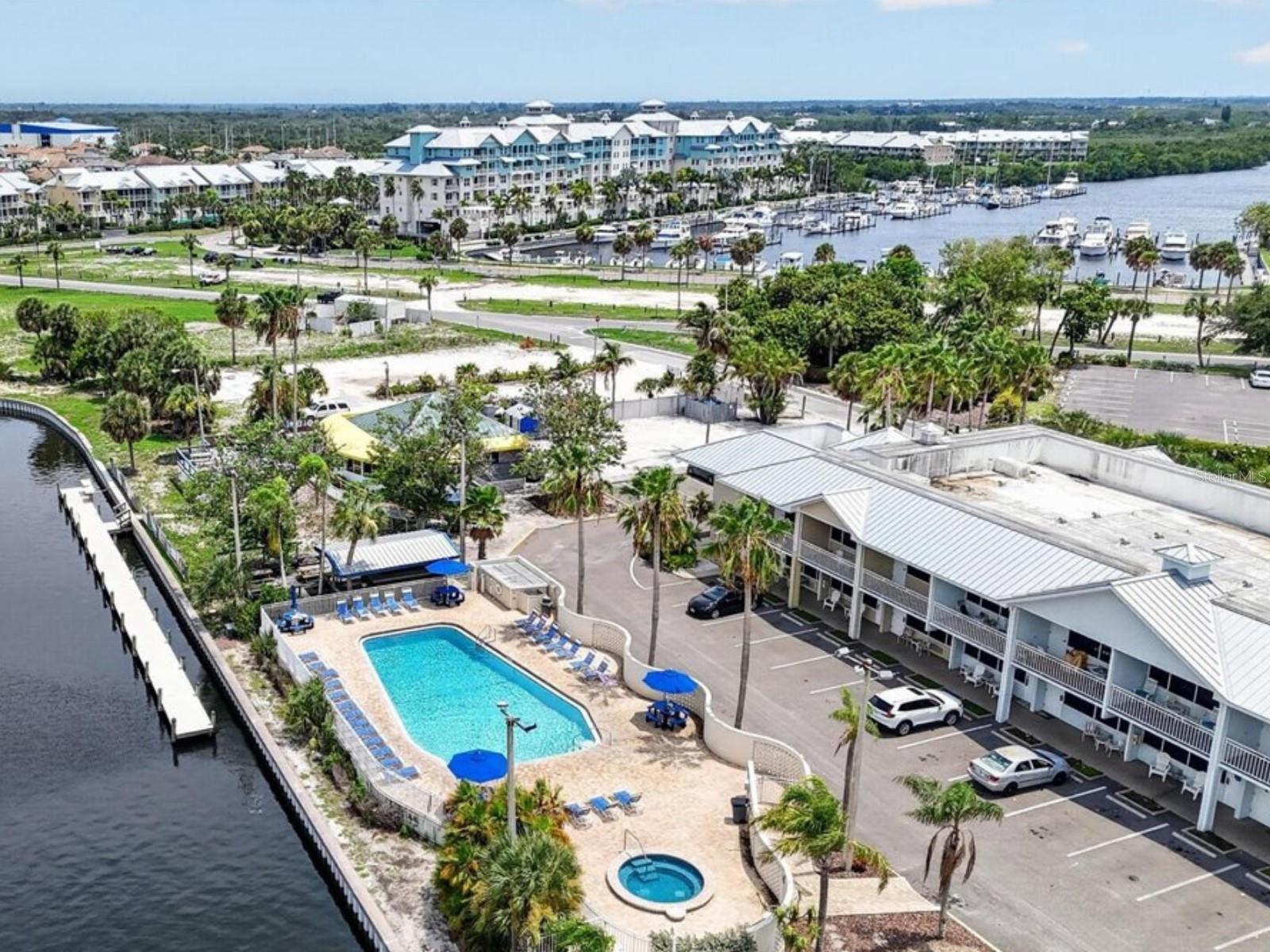 3248 MANGROVE POINT DR — photo 41