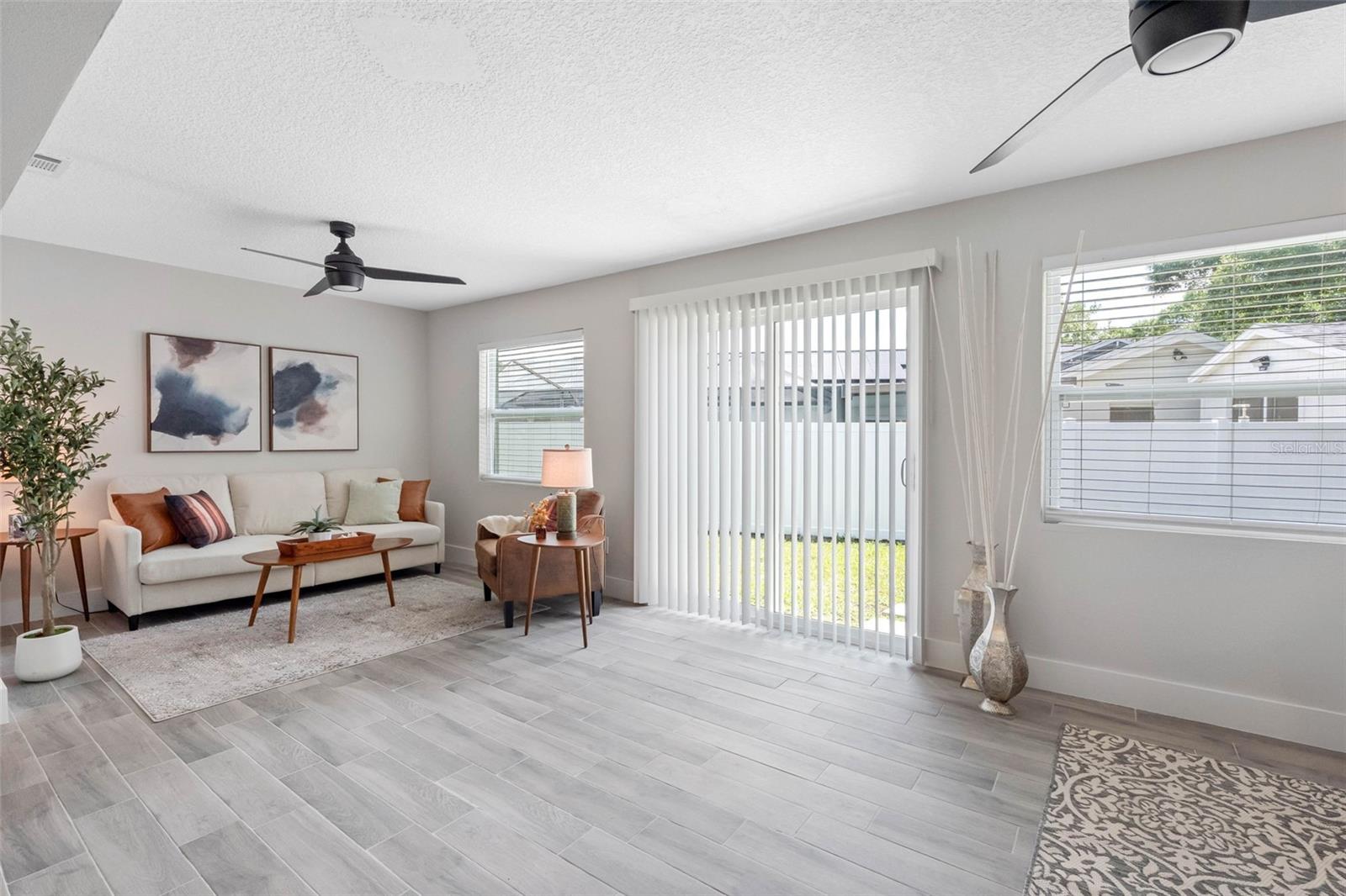 1950 ARVIS CIR W — photo 14