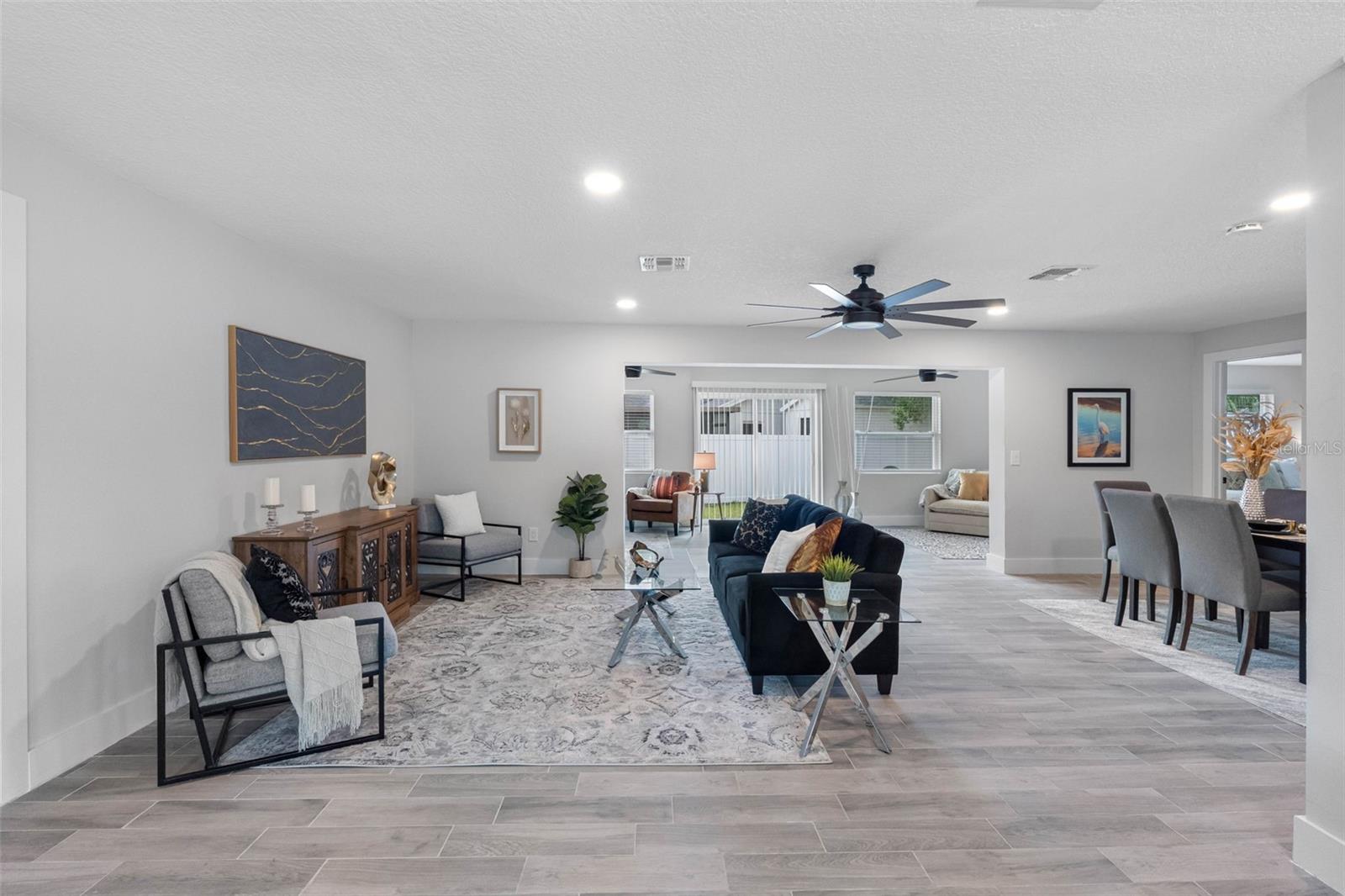 1950 ARVIS CIR W — photo 4