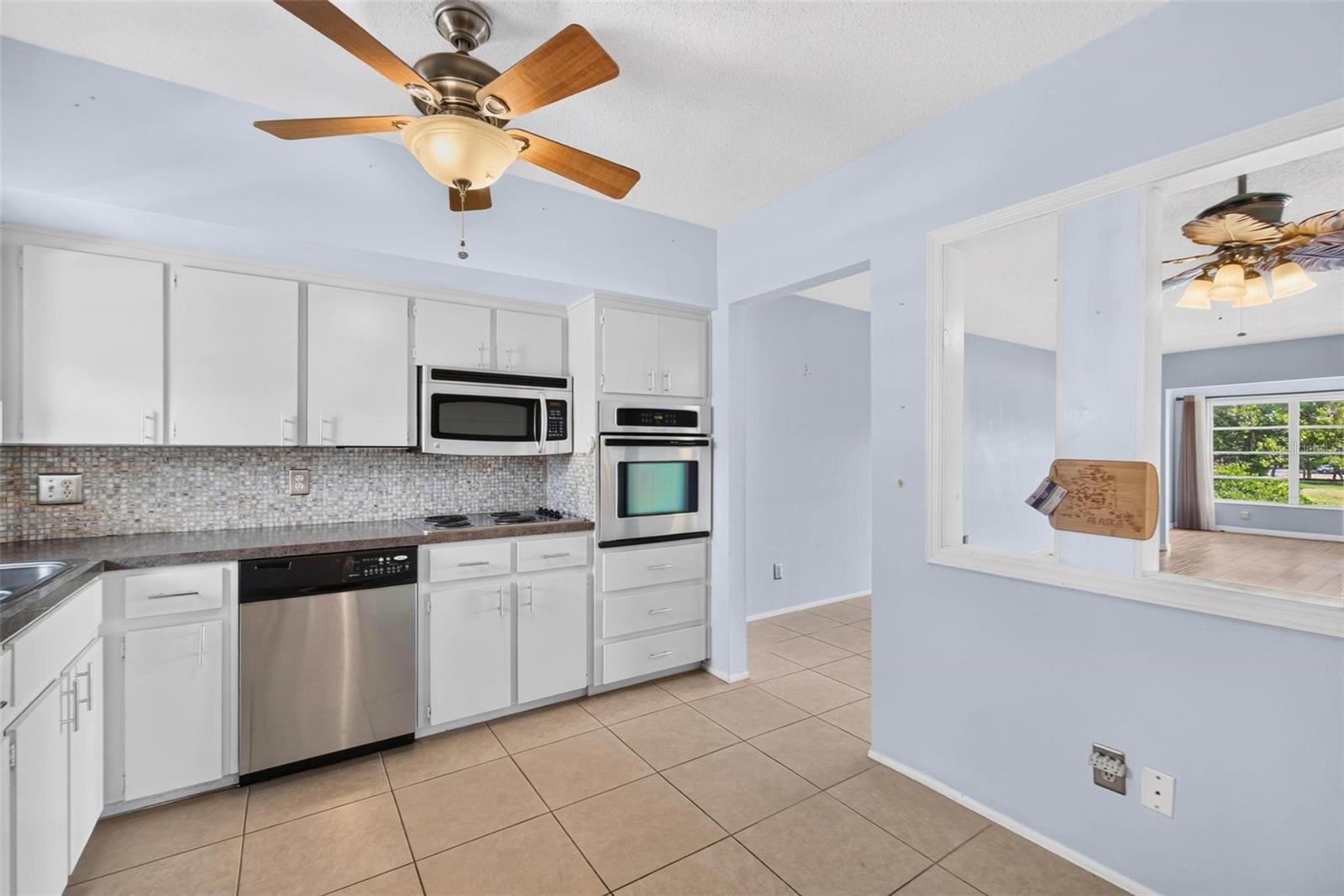 2410 FRANCISCAN DR #60 — photo 4