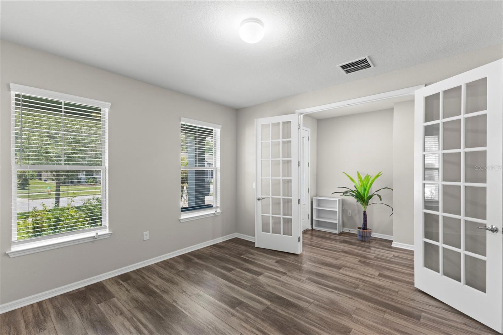 18935 BIRCHWOOD GROVES DR — photo 8