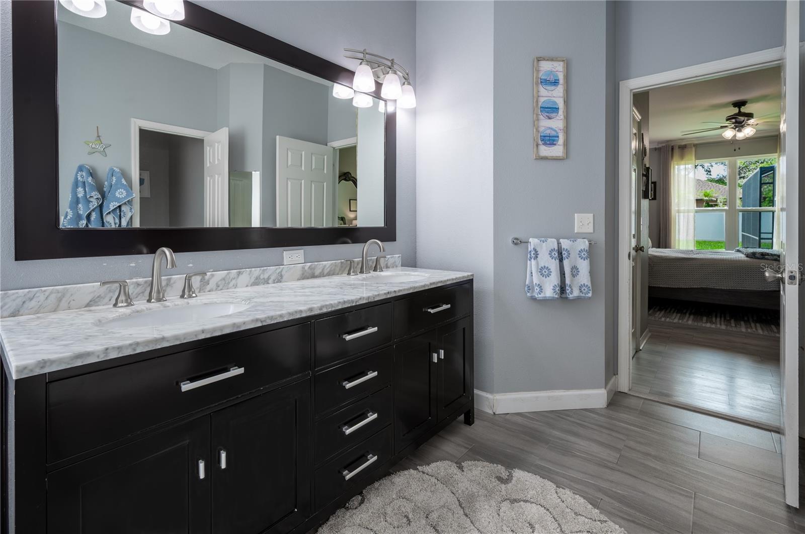 12408 RIVERGLEN DR — photo 33