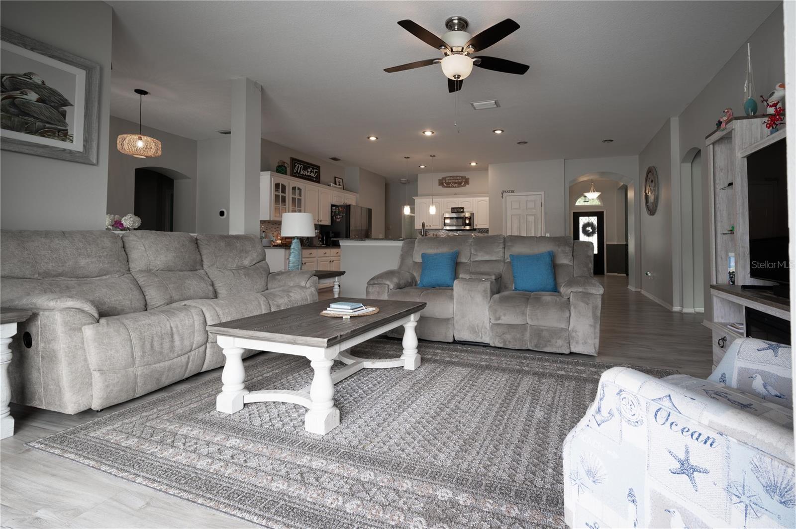 12408 RIVERGLEN DR — photo 26