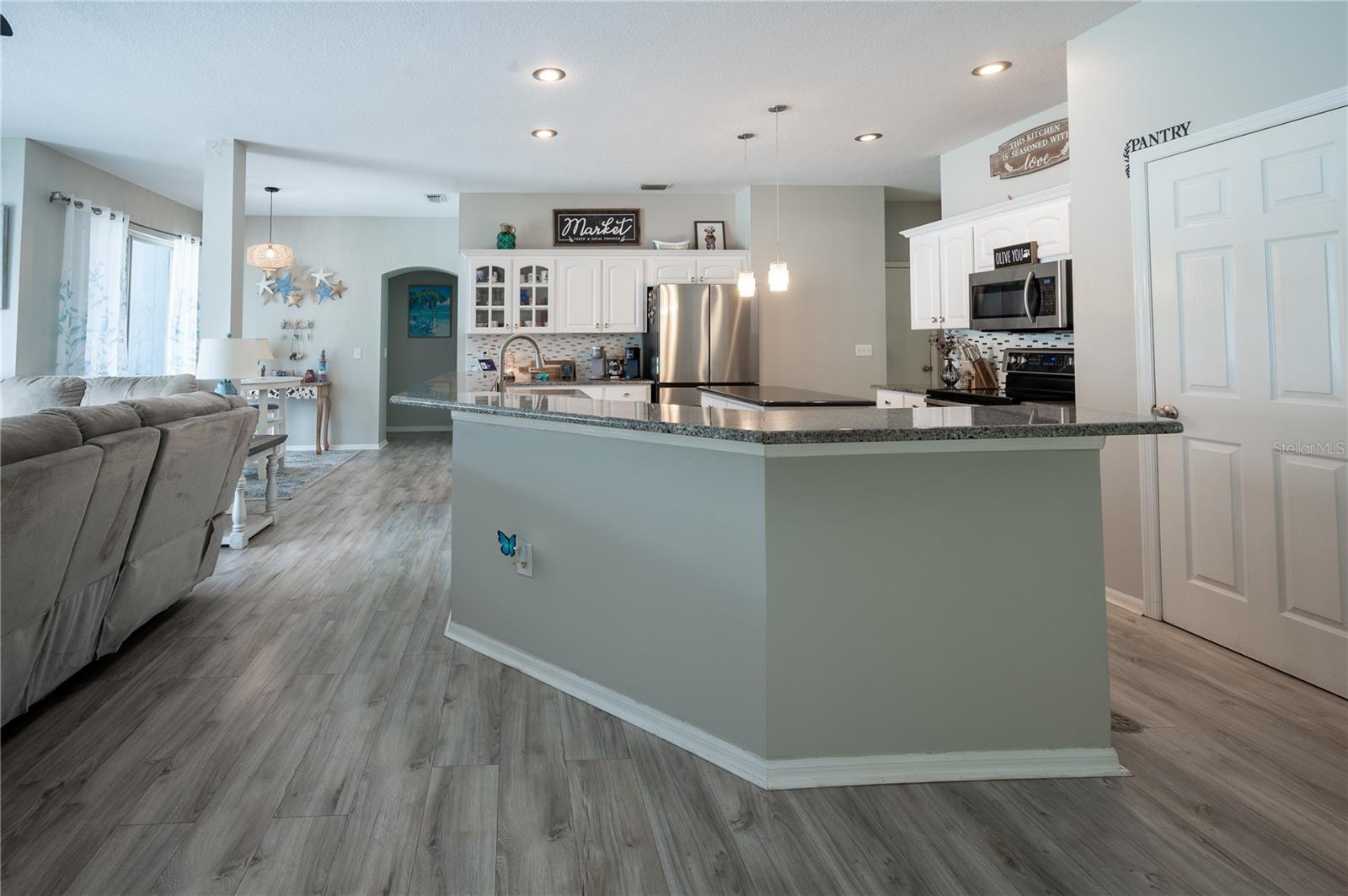 12408 RIVERGLEN DR — photo 18