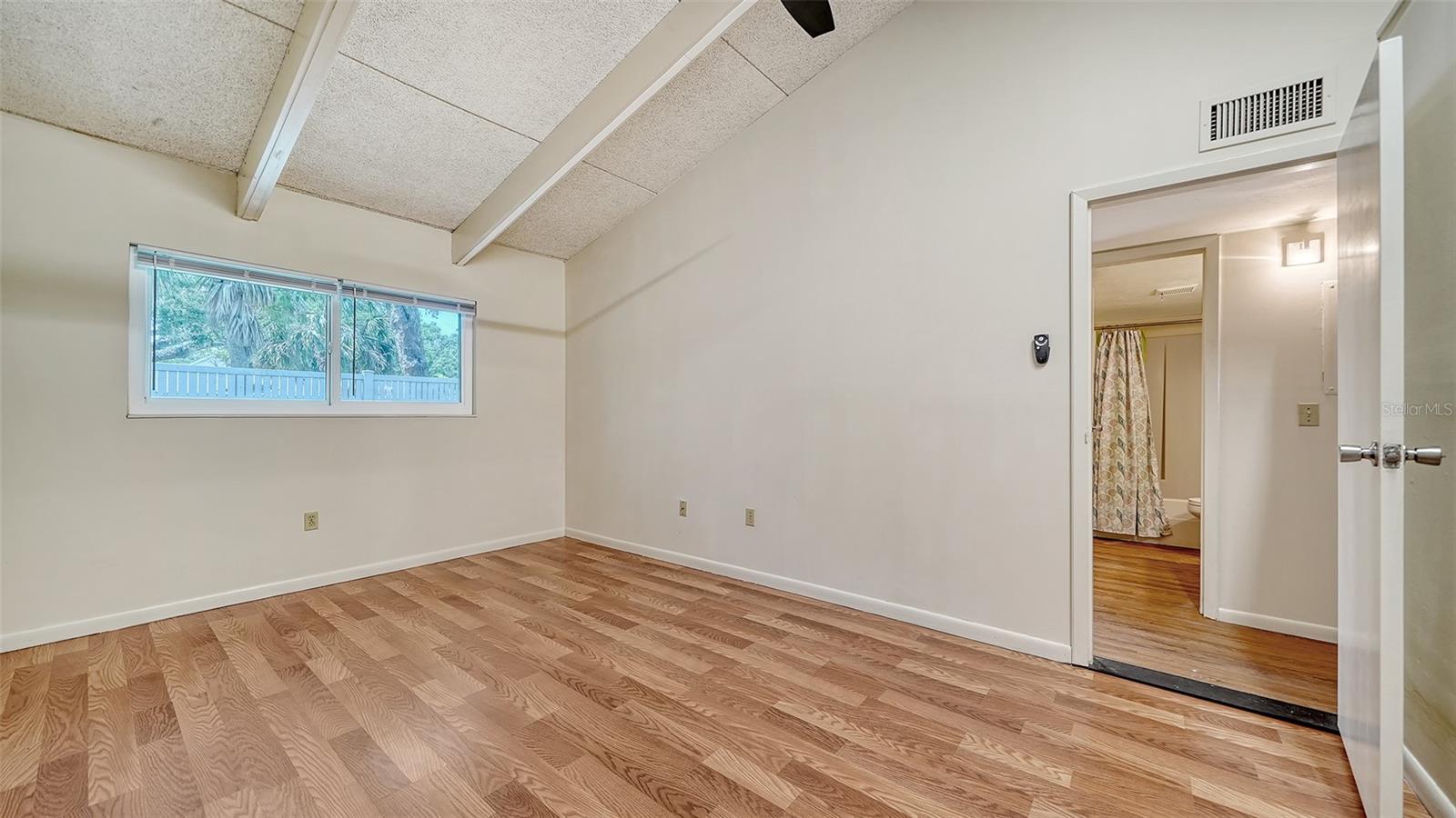 500 N JEFFERSON AVE #B-5 — photo 16