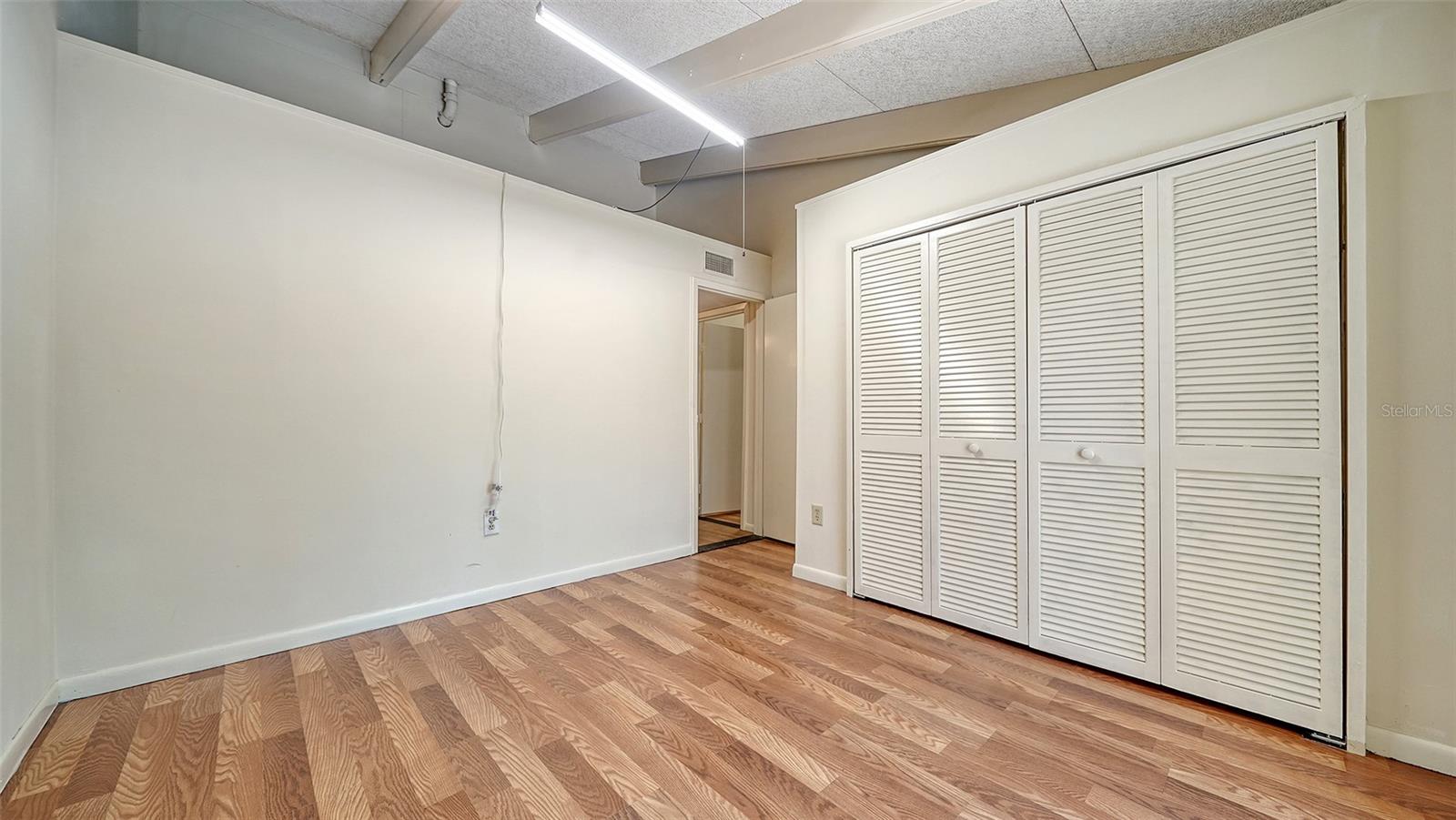 500 N JEFFERSON AVE #B-5 — photo 21