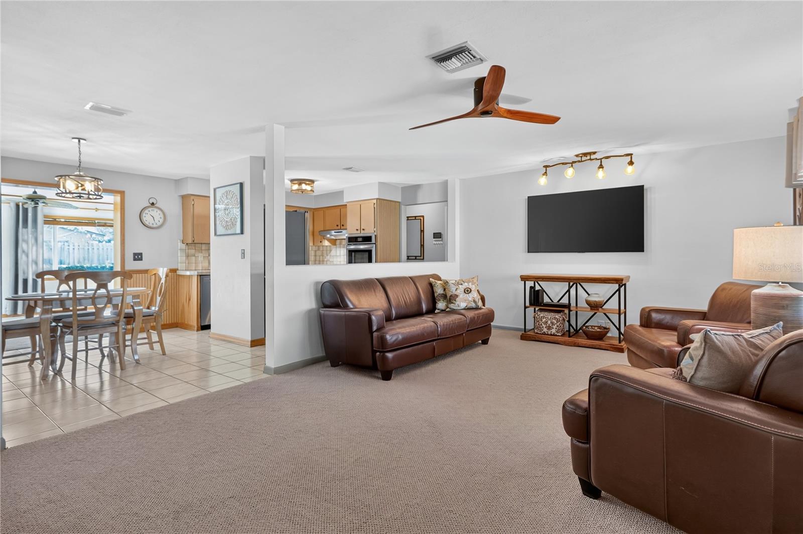 1707 RIDGEWAY DR — photo 10