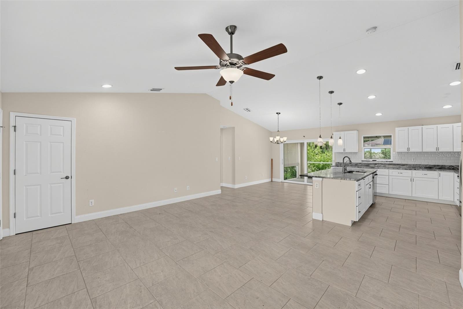 2580 VOGLER LN — photo 13