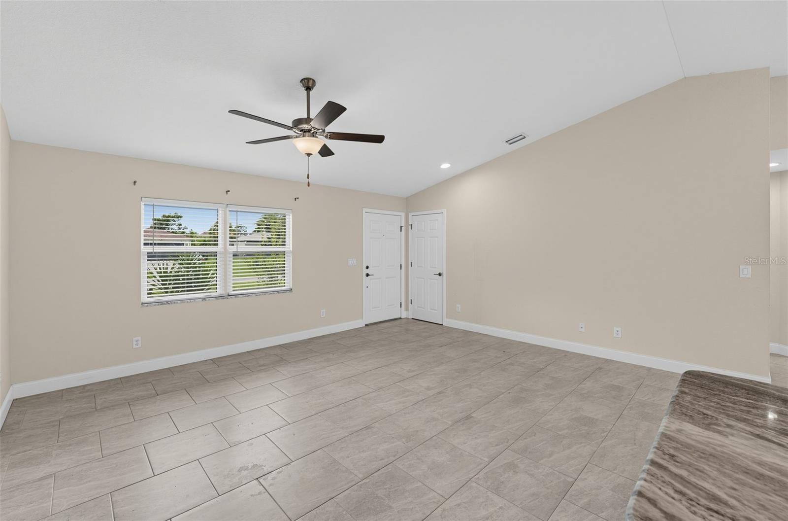 2580 VOGLER LN — photo 19