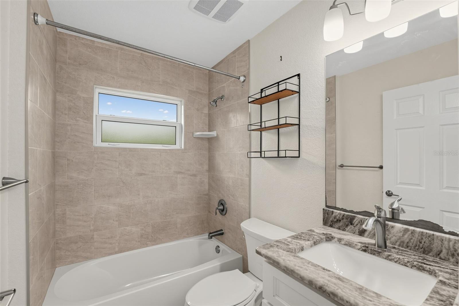 2580 VOGLER LN — photo 22
