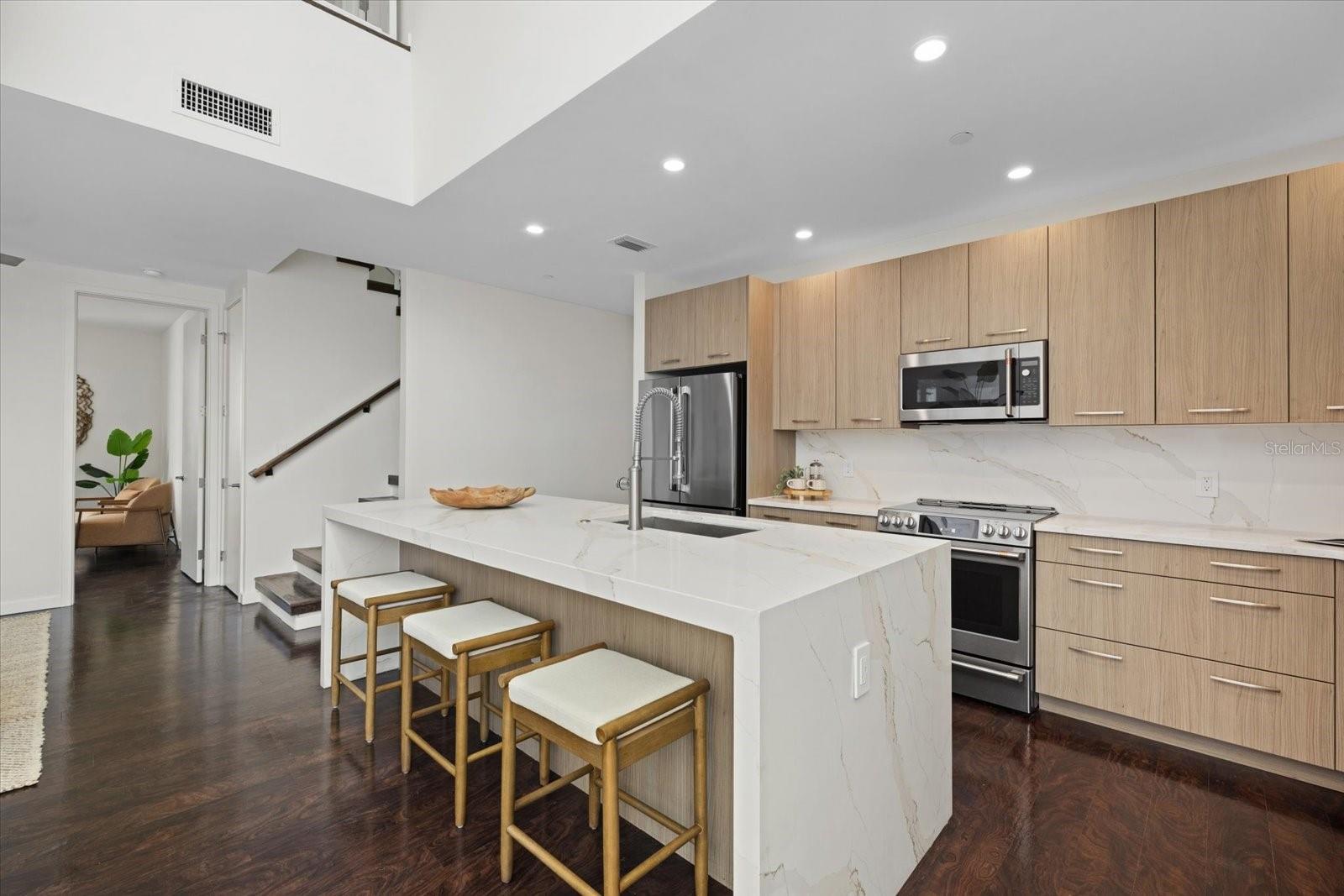 1350 5TH ST #306 — photo 18