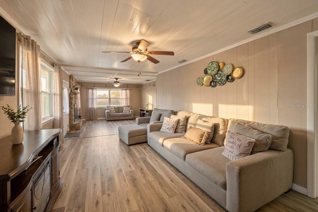 701 FISH LIPS LN — photo 62
