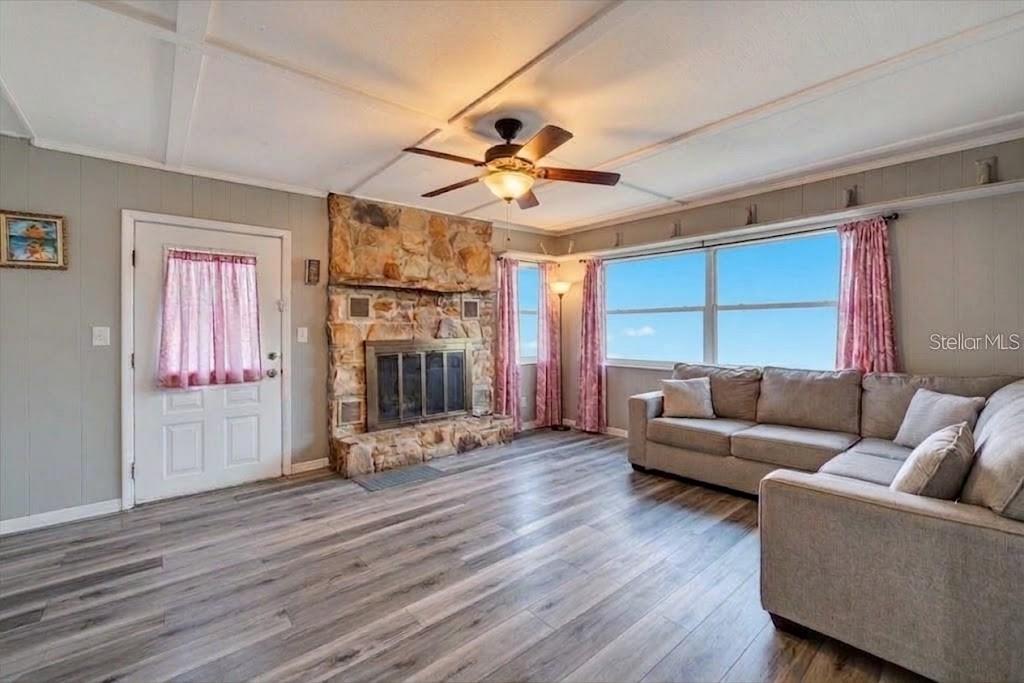 701 FISH LIPS LN — photo 60