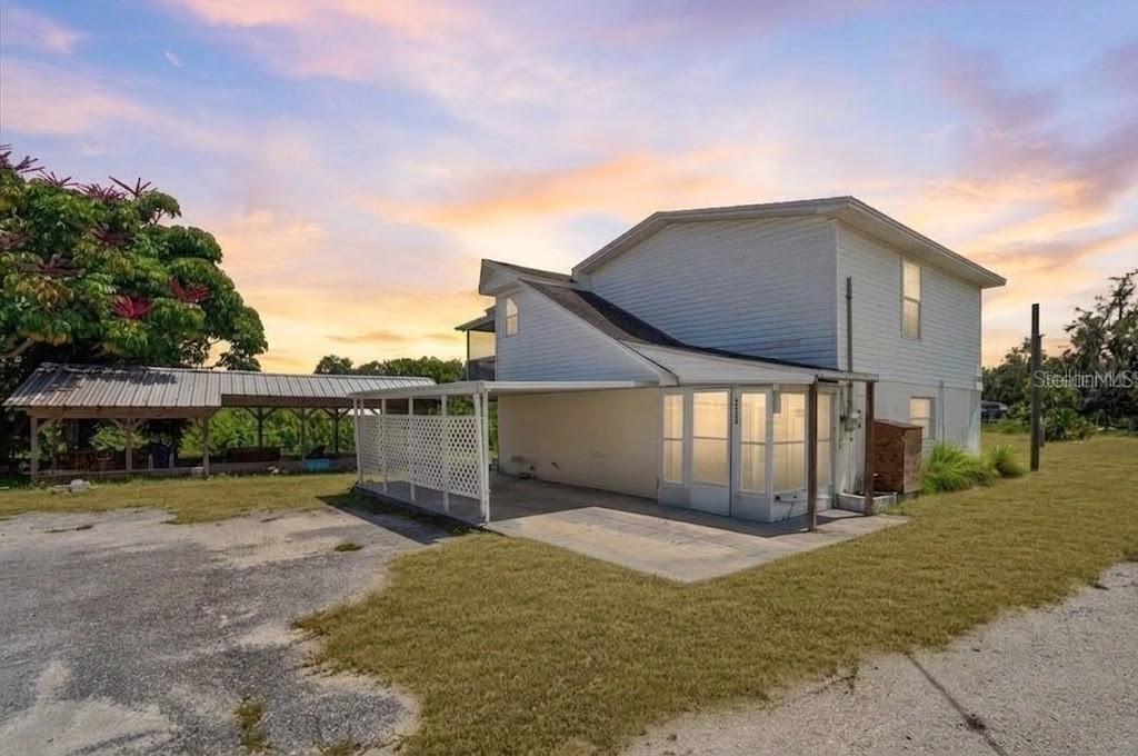 701 FISH LIPS LN — photo 3