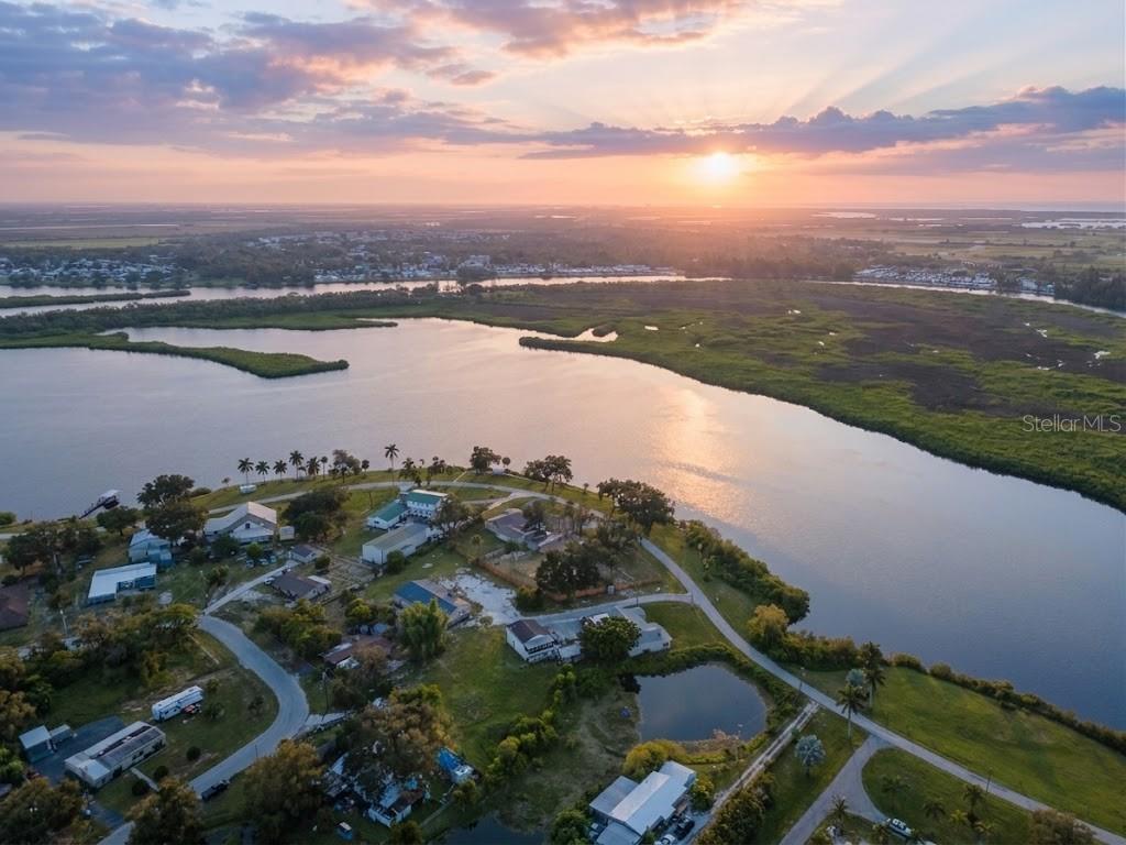 701 FISH LIPS LN — photo 79