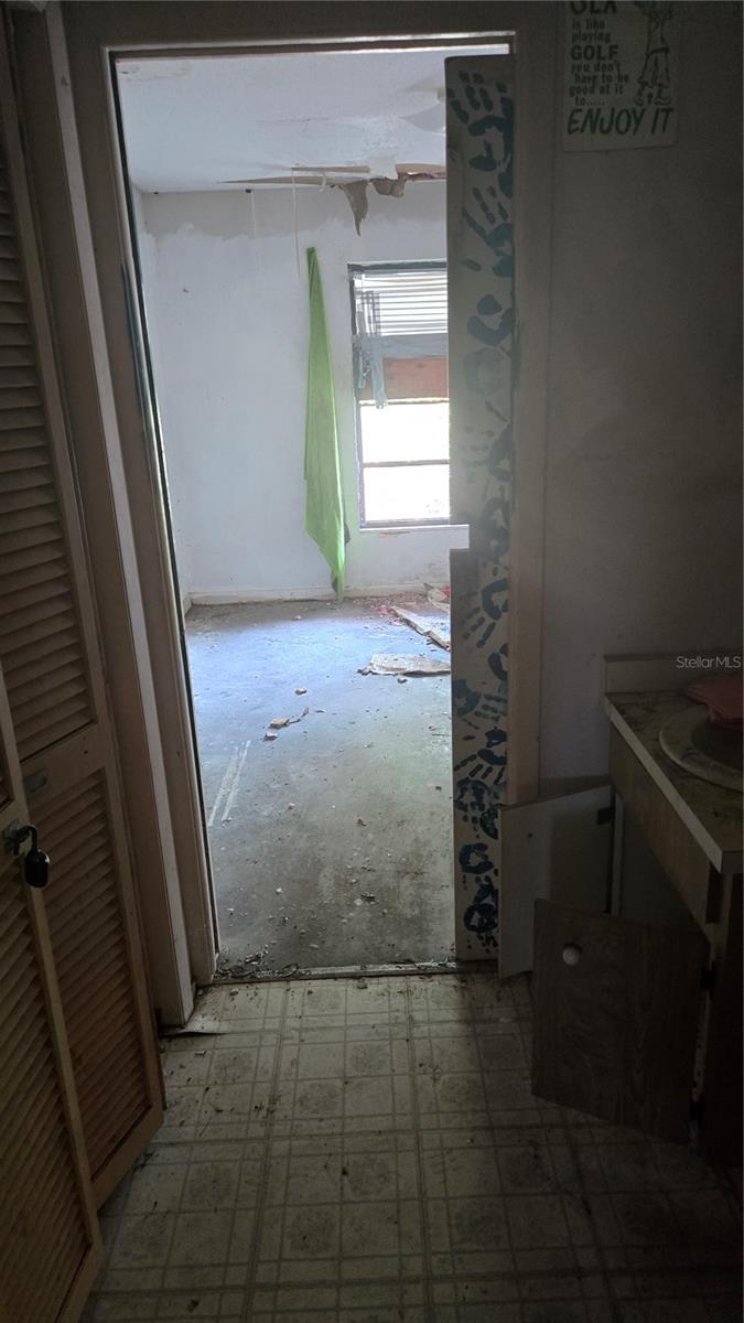 220 MOUNT PLEASANT RD — photo 9