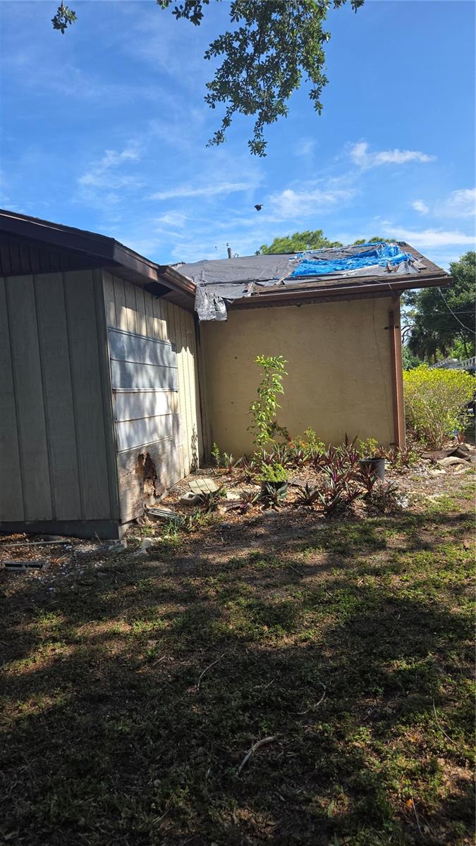 220 MOUNT PLEASANT RD — photo 33