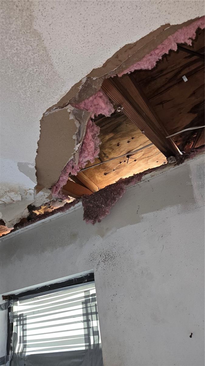 220 MOUNT PLEASANT RD — photo 15