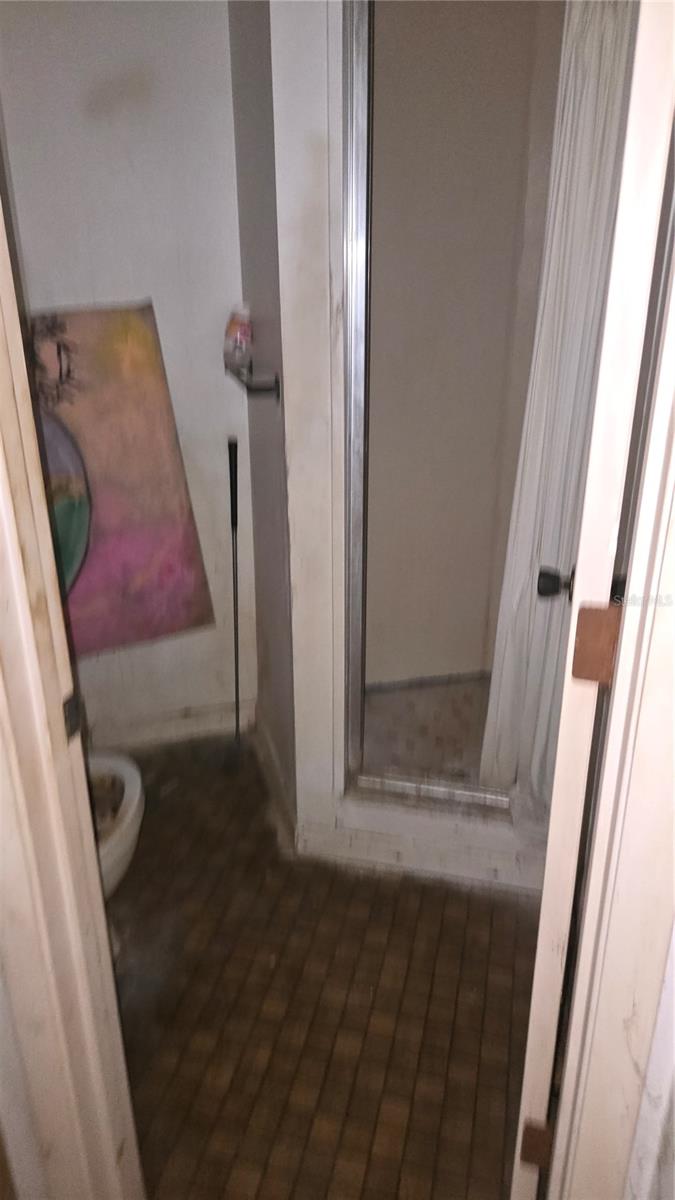 220 MOUNT PLEASANT RD — photo 11