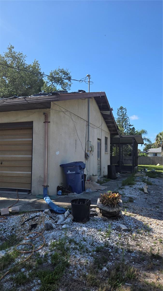 220 MOUNT PLEASANT RD — photo 39