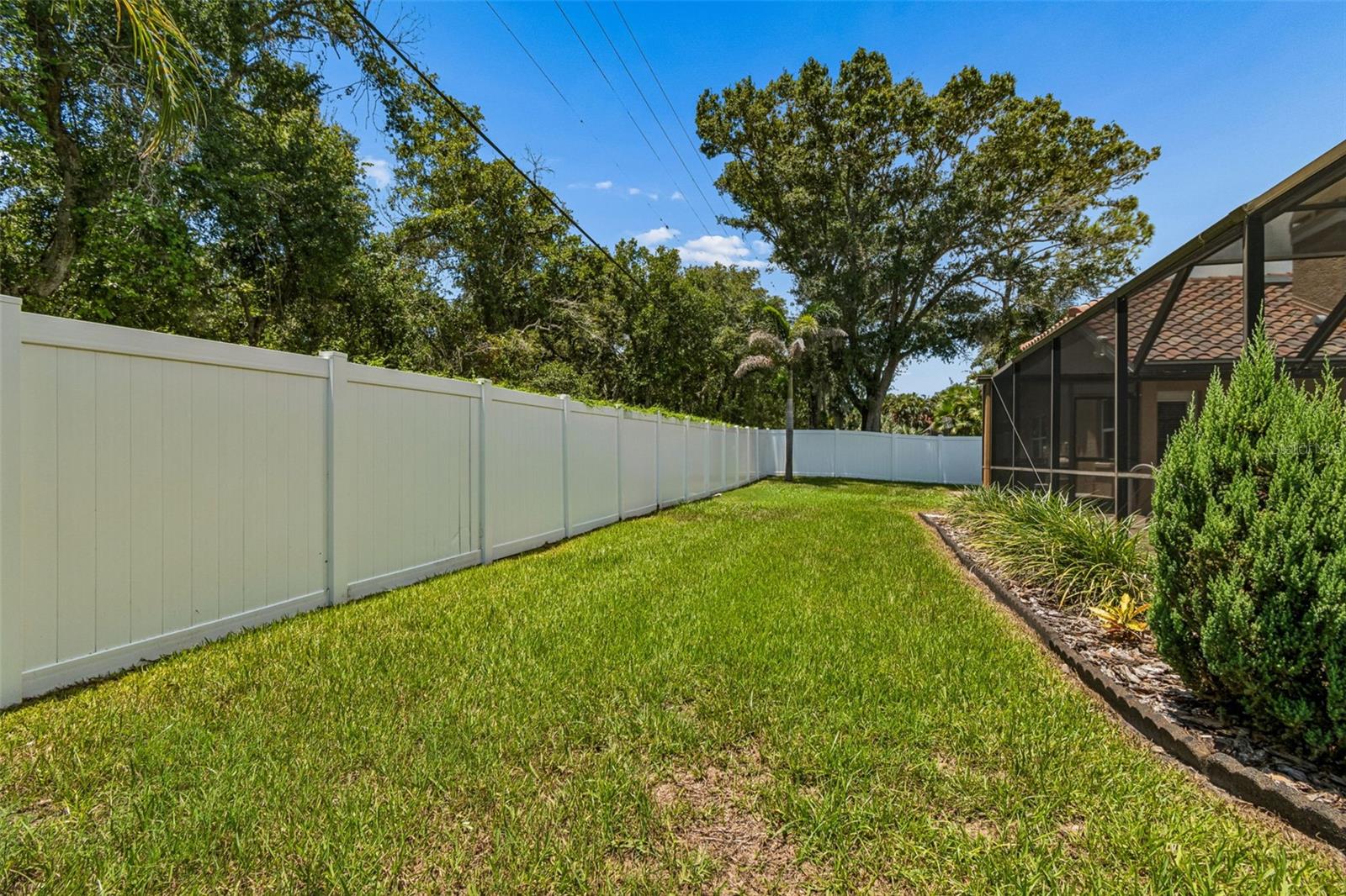 2937 HILLCREEK CIR S — photo 42