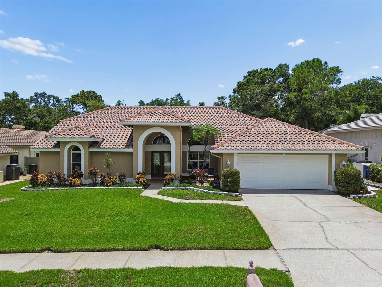 2937 HILLCREEK CIR S — photo 44