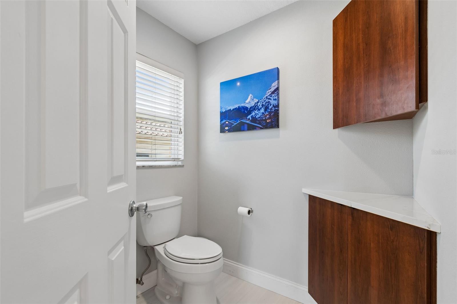 2937 HILLCREEK CIR S — photo 16