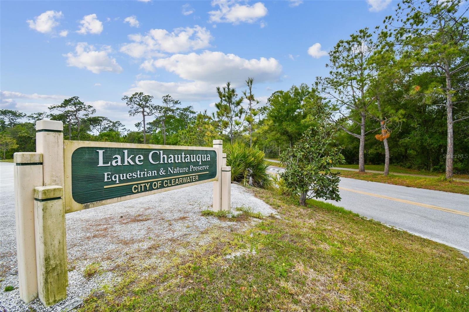 2937 HILLCREEK CIR S — photo 48
