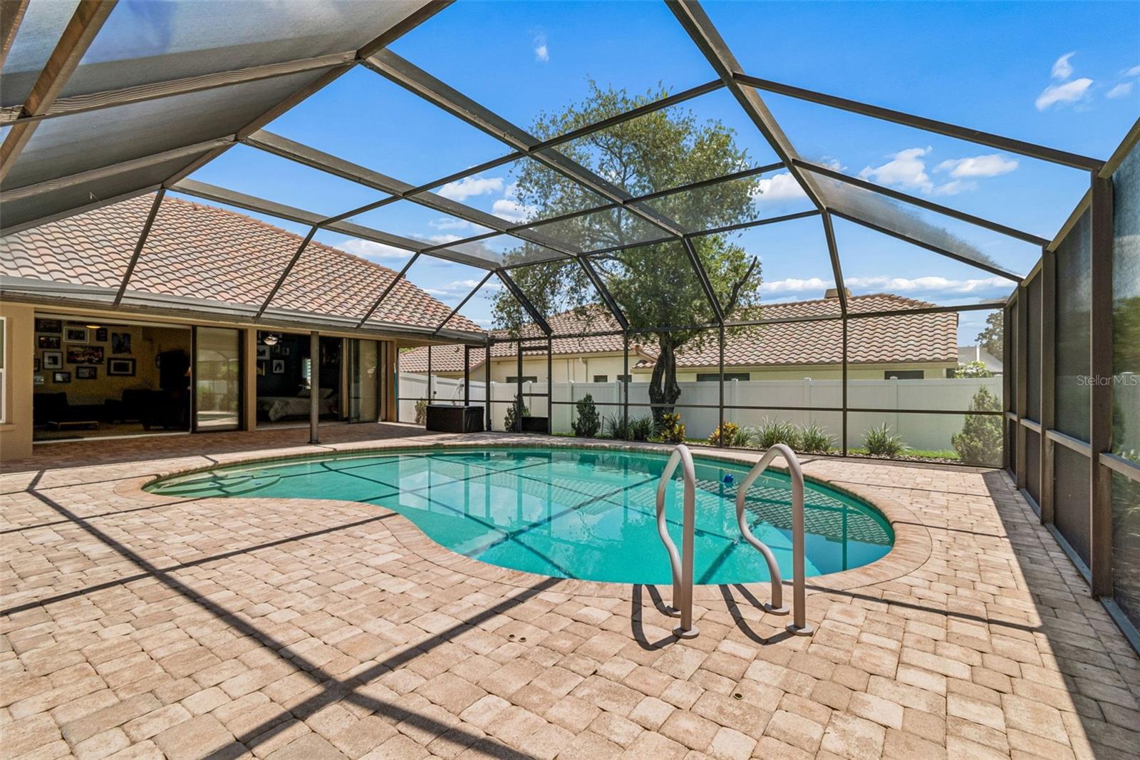 2937 HILLCREEK CIR S — photo 40