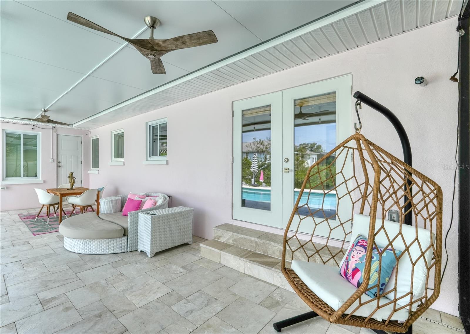 223 PINECREST DR — photo 41