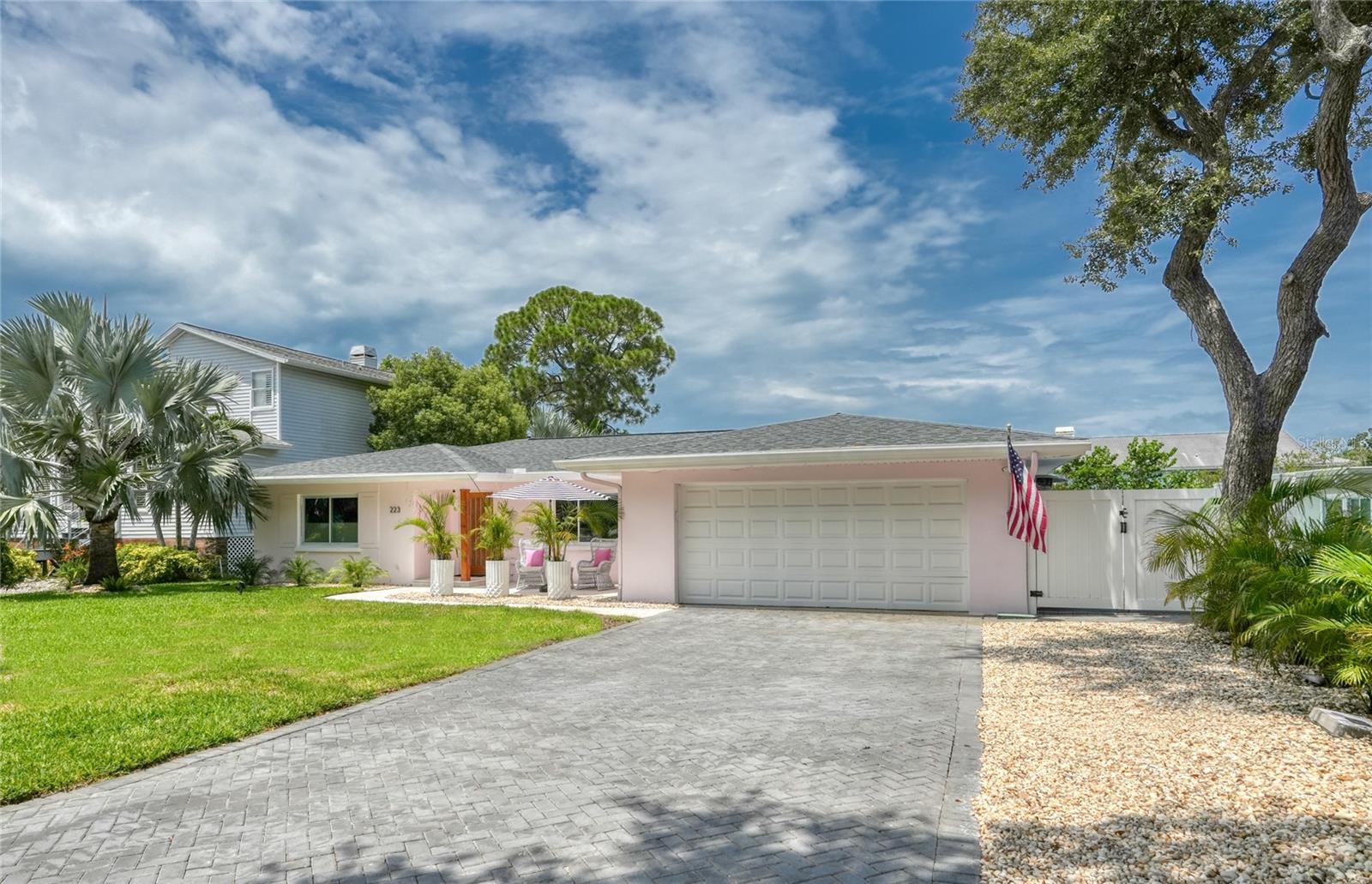 223 PINECREST DR — photo 49