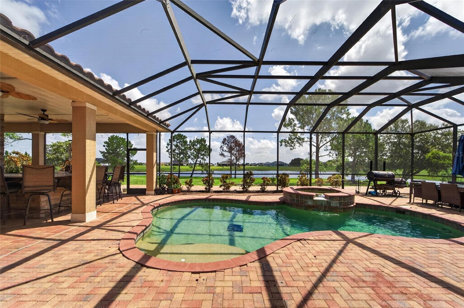 5207 LAKE VENICE DR — photo 45