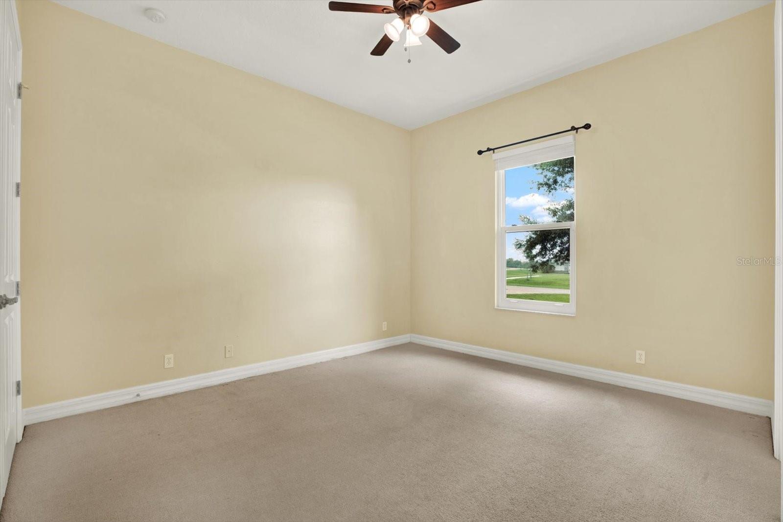 5207 LAKE VENICE DR — photo 32
