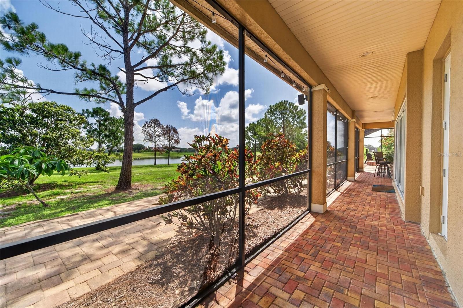 5207 LAKE VENICE DR — photo 56