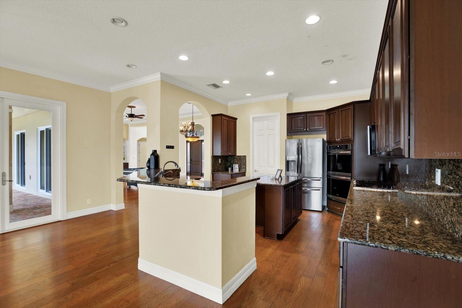 5207 LAKE VENICE DR — photo 12