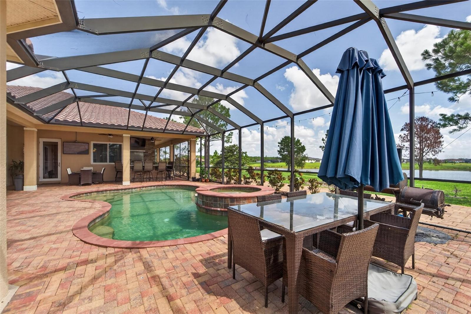 5207 LAKE VENICE DR — photo 49