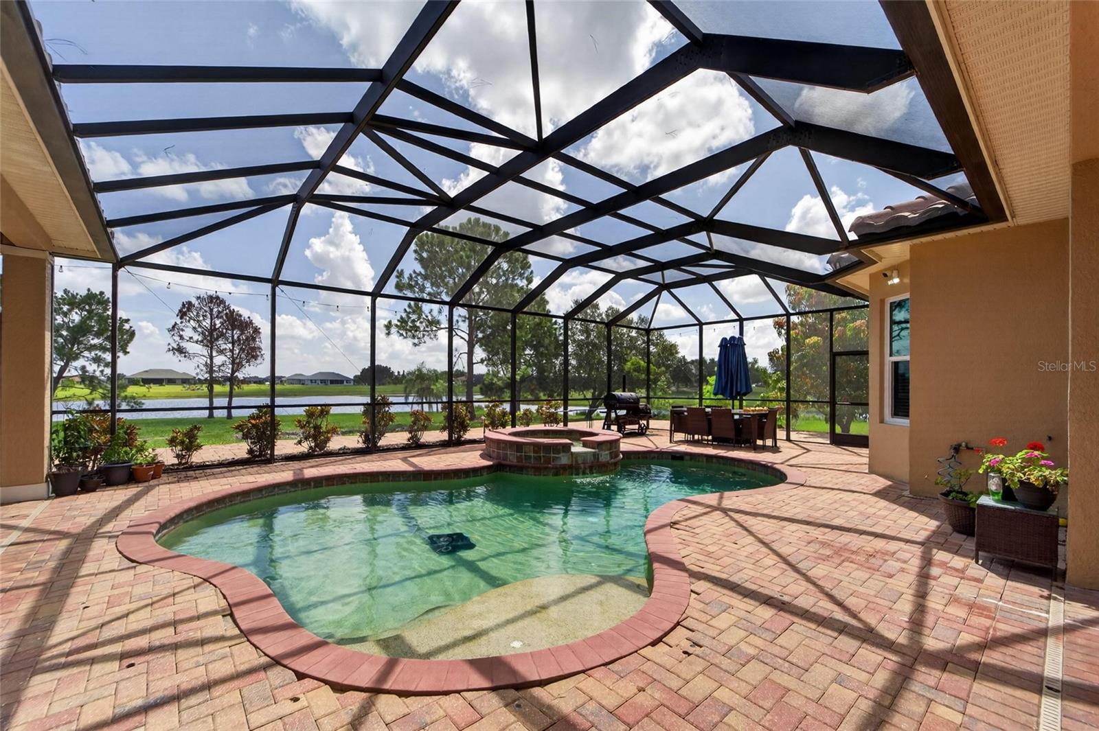 5207 LAKE VENICE DR — photo 46