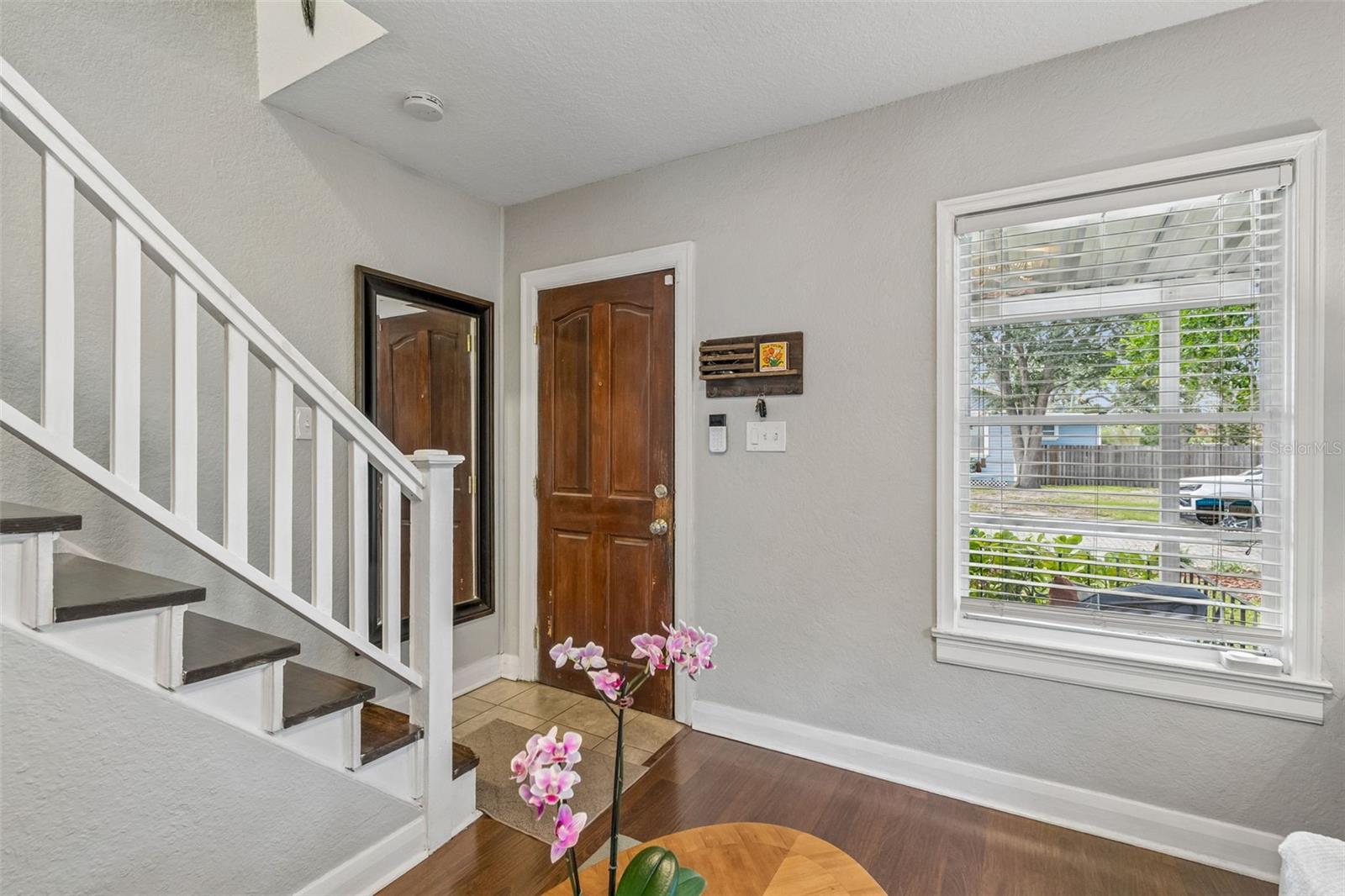 2914 N WOODROW AVE — photo 7