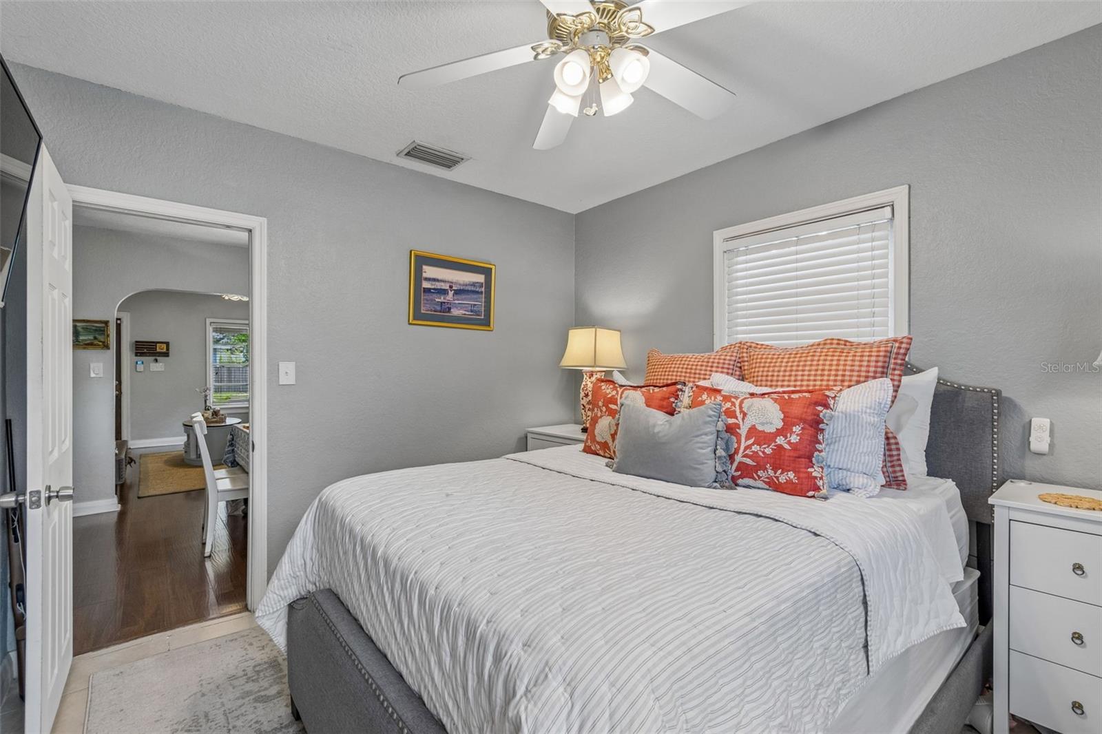 2914 N WOODROW AVE — photo 20